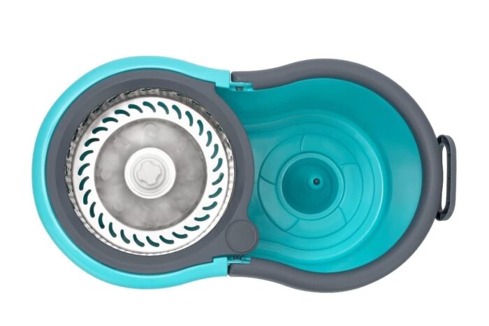 Seasons Mop With Wheels and Stainless Steel Wringer - Image 3