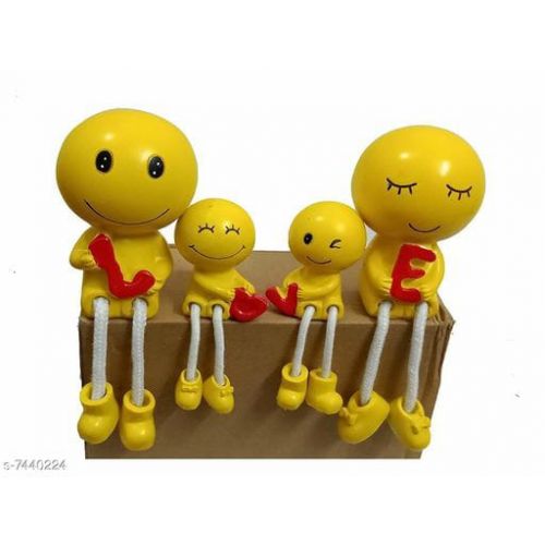 Cute Romantic Hanging Legs Showpiece Dolls 4 Set